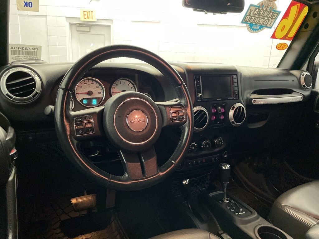 Used 2016 Gray Jeep Unlimited Rubicon image 11