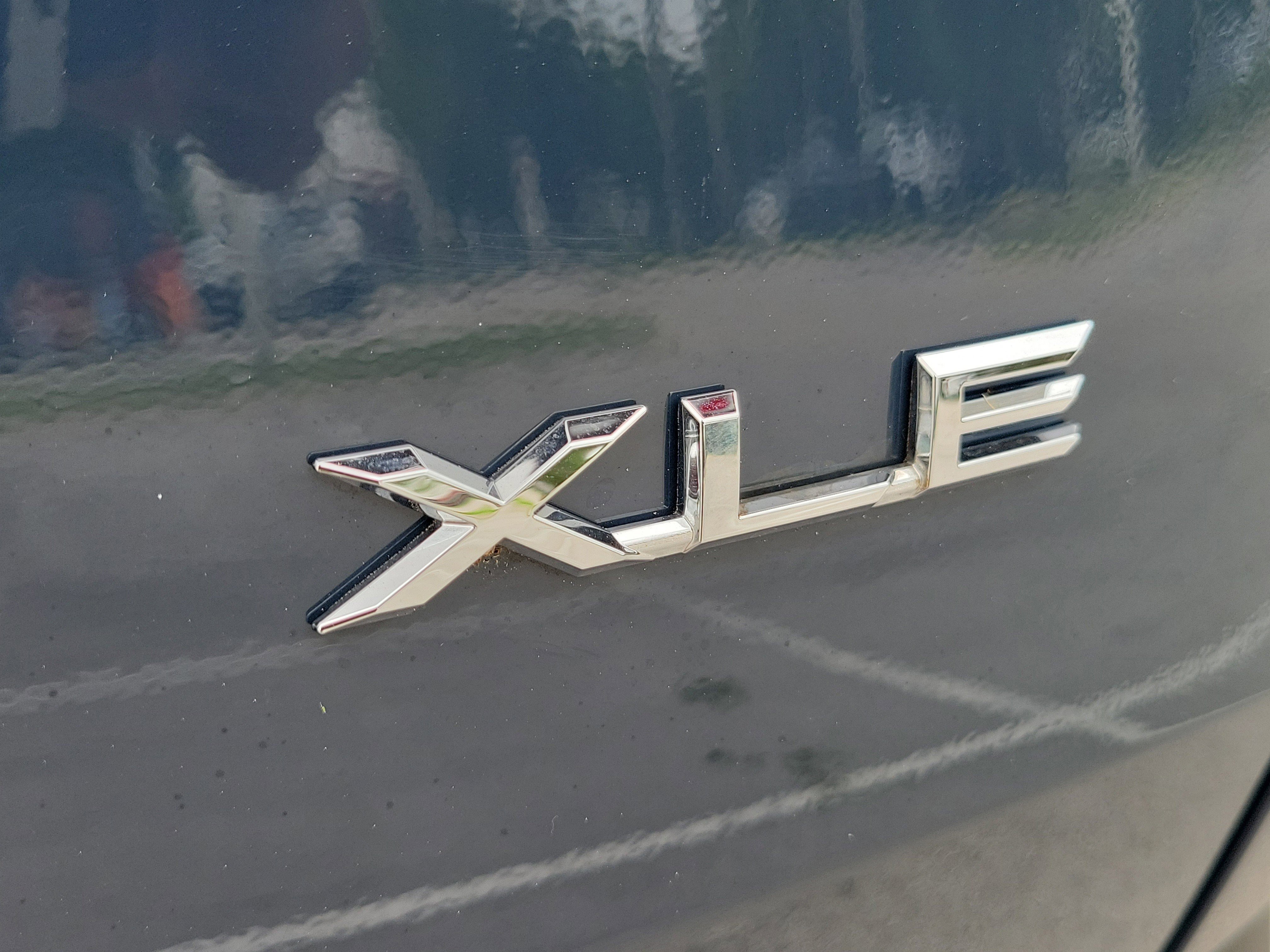 Used 2026 Cloud Toyota XLE image 9