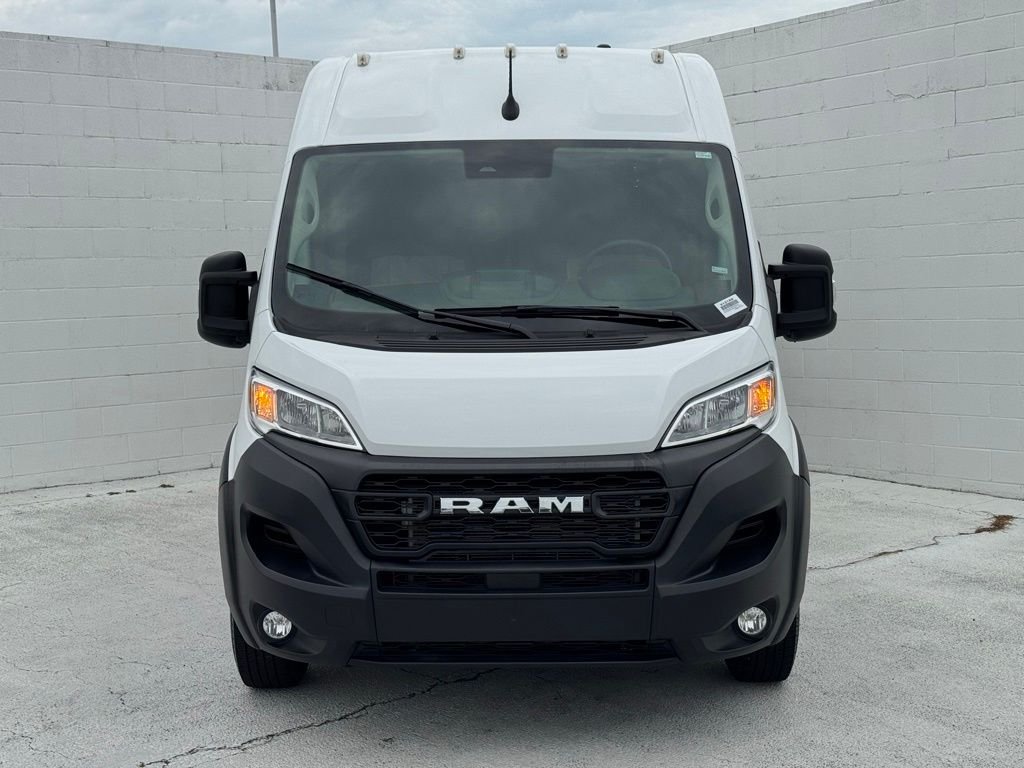 Used 2025 White Ram High Roof image 3