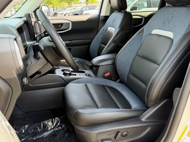 Used 2025 Beige Ford Outer Banks image 9