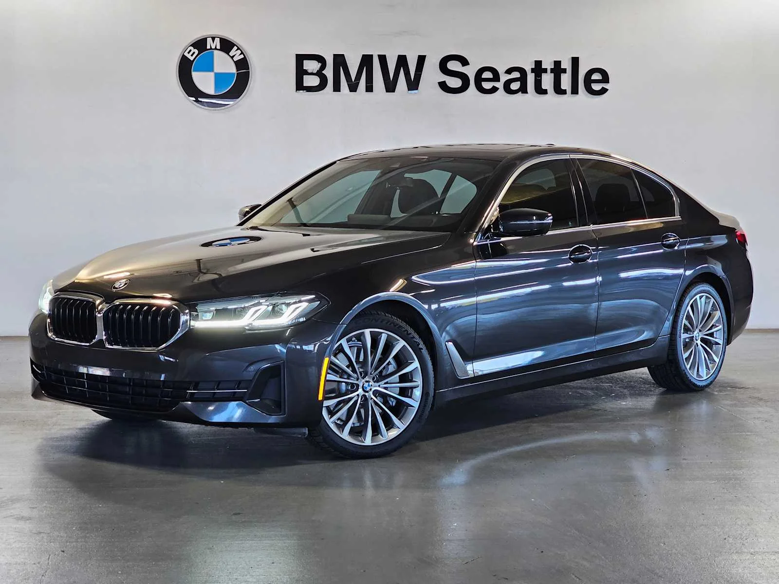 2023 BMW 530i 530i