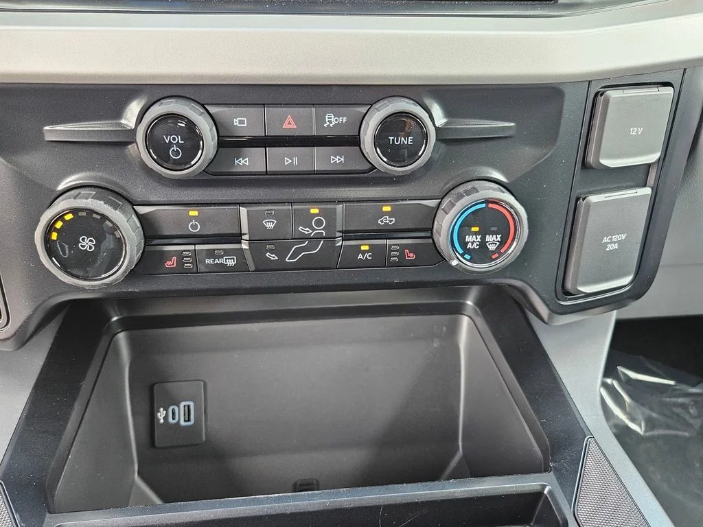 2026 Ford F-250 Super Duty XLT - Photo 20