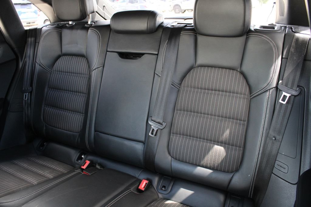 Used 2023 White Porsche T image 19