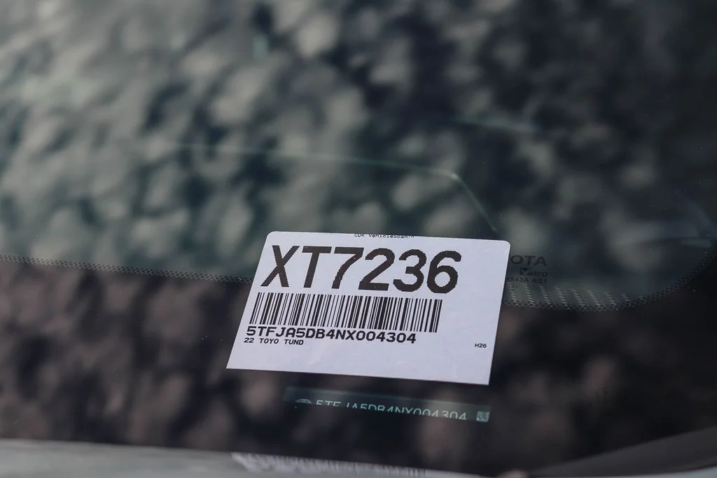 Used 2022  Toyota Limited image 30