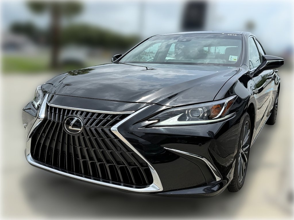 Certified Used 2025 Caviar Lexus Base image 3