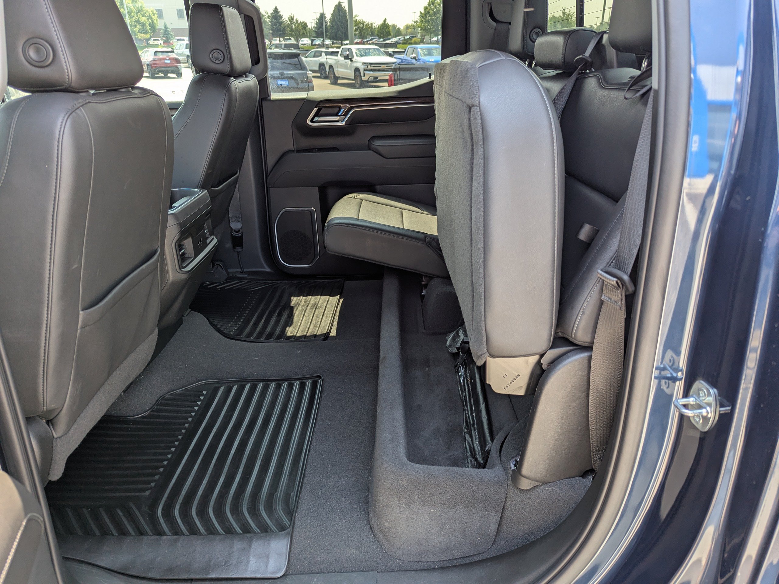 2022 Chevrolet Silverado 1500 RST - Photo 32