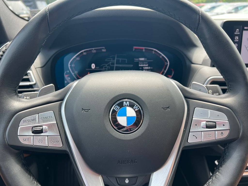 Used 2024 Gray BMW xDrive30i image 26