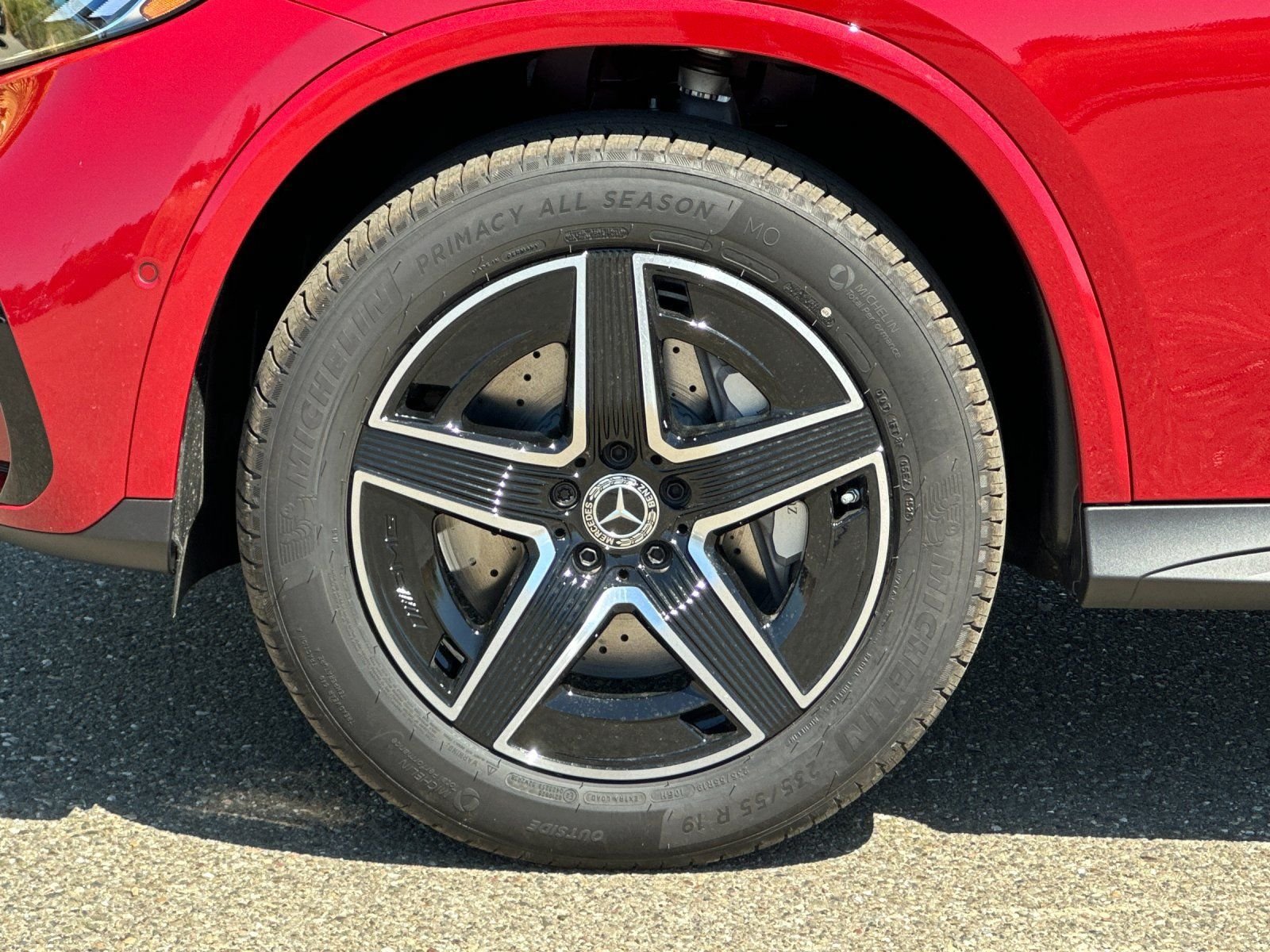 New 2026 Patagonia Red Metallic Mercedes-Benz 300 image 11