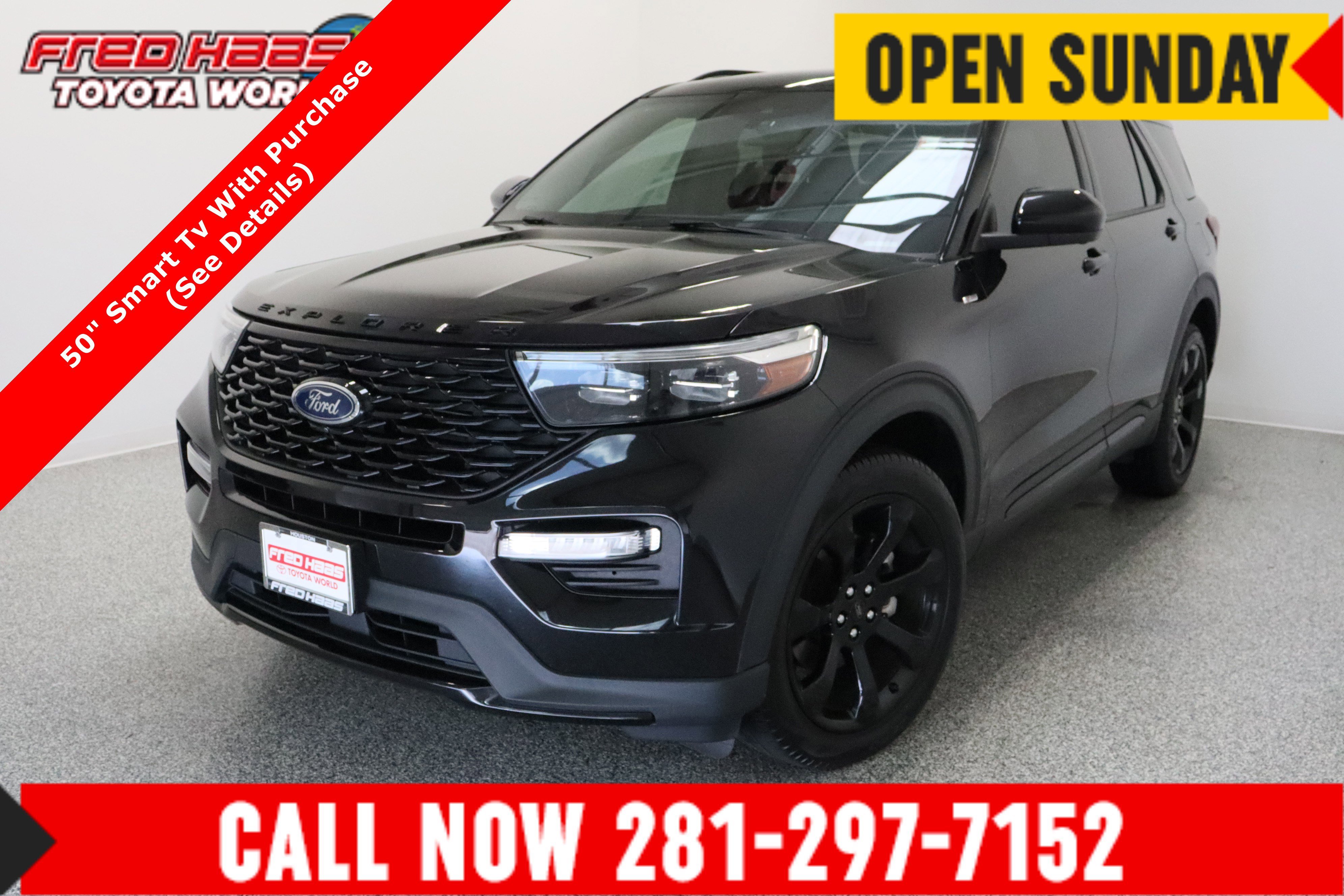 2023 Ford Explorer ST-LINE RWD's photo