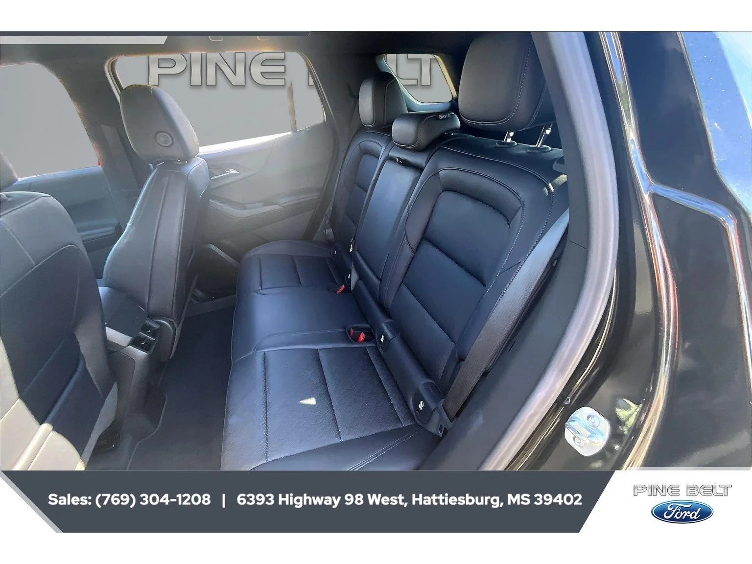 Used 2026 Mosaic Black Metallic Chevrolet AWD LT image 19