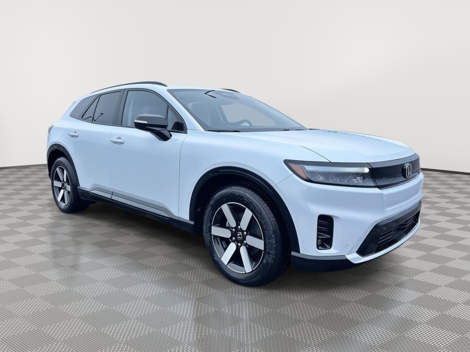 2026 Honda Prologue Touring AWD's photo