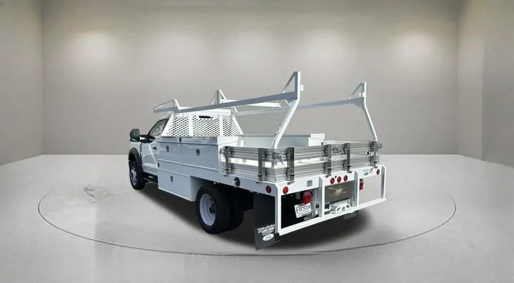 New 2024 Oxford White Ford F-450® XL image 2