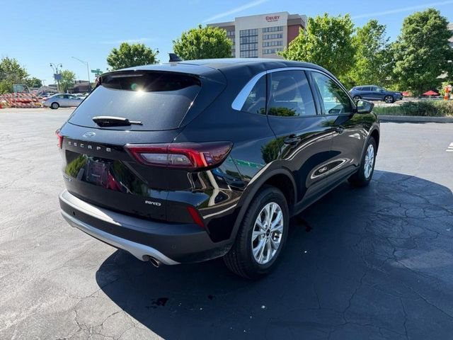 Used 2024 Black Ford Active image 8