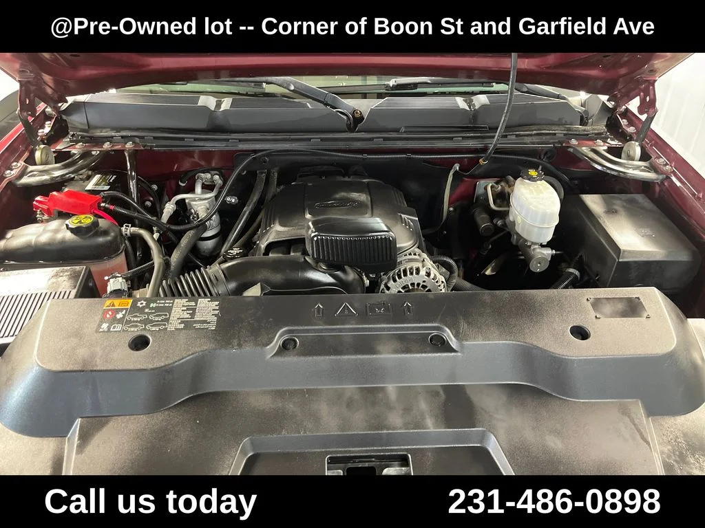 Used 2013 Red Chevrolet LT image 10