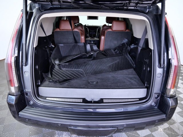 Certified Used 2019  Cadillac Premium Luxury image 9