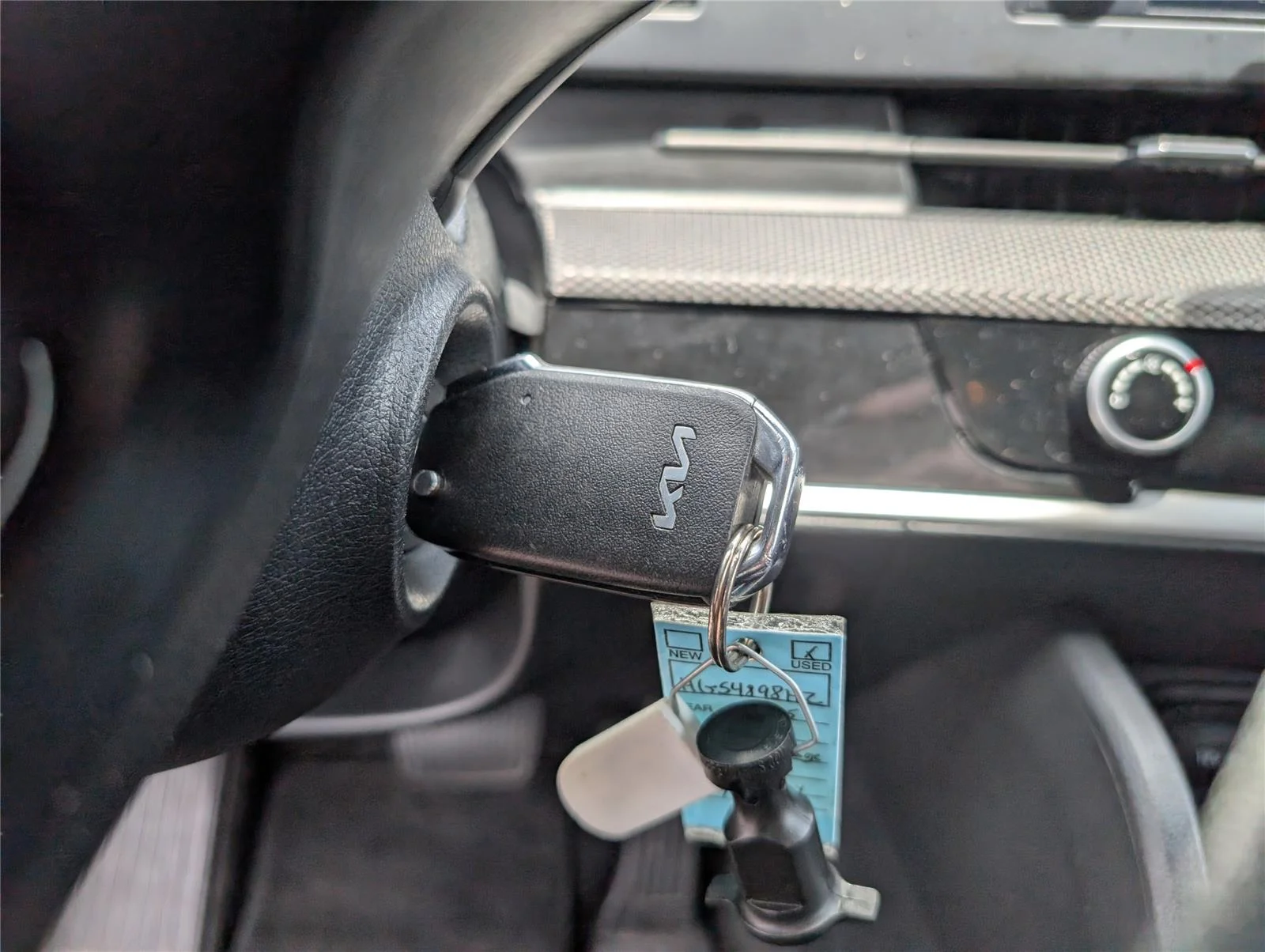 Used 2025 Steel Gray Kia LX image 21