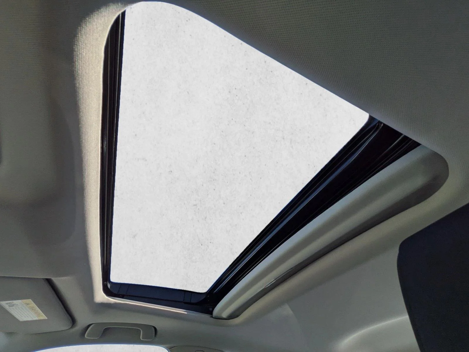 Used 2023 Platinum White Pearl Honda EX image 15