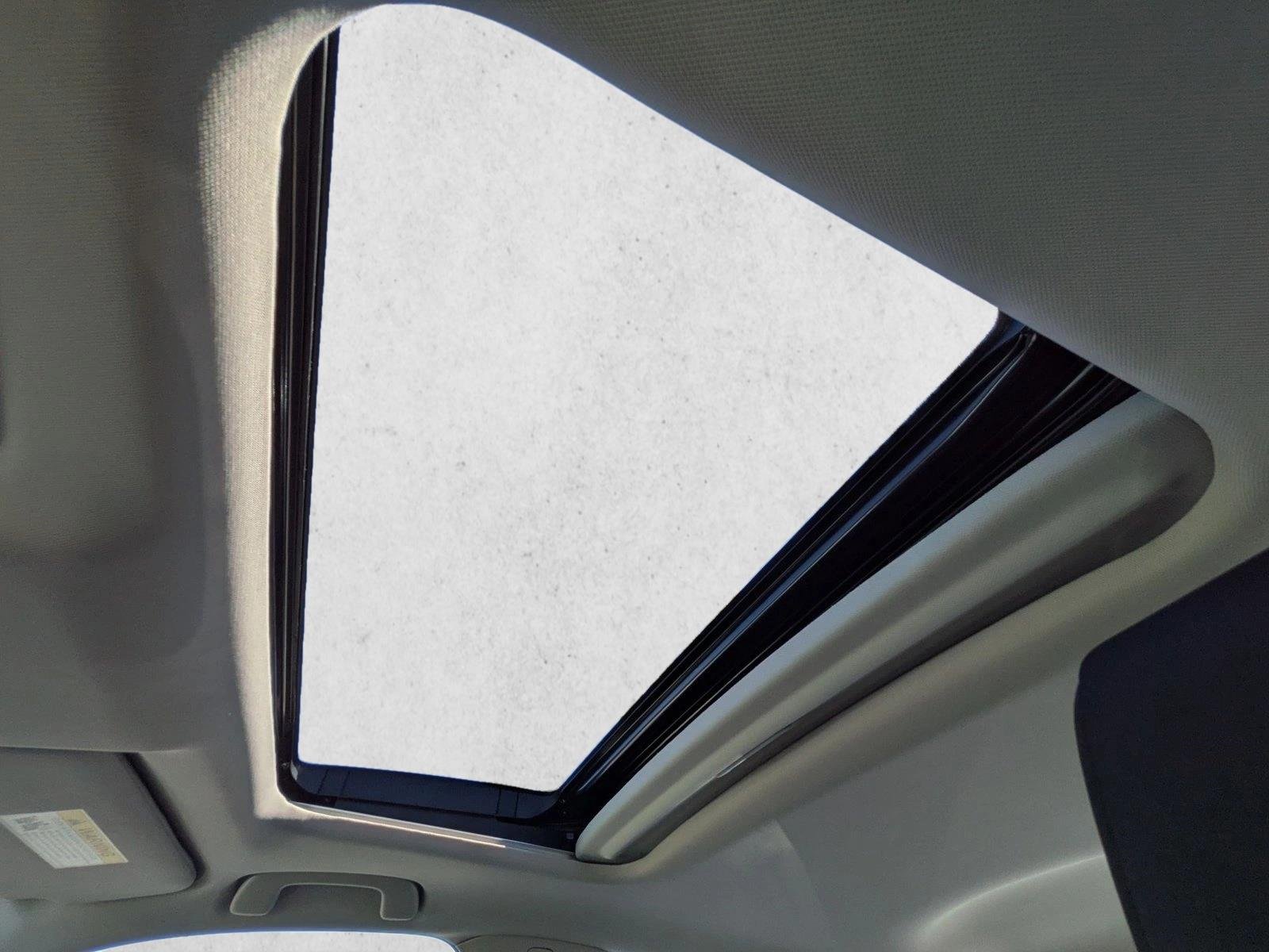 Used 2023 Platinum White Pearl Honda EX image 15