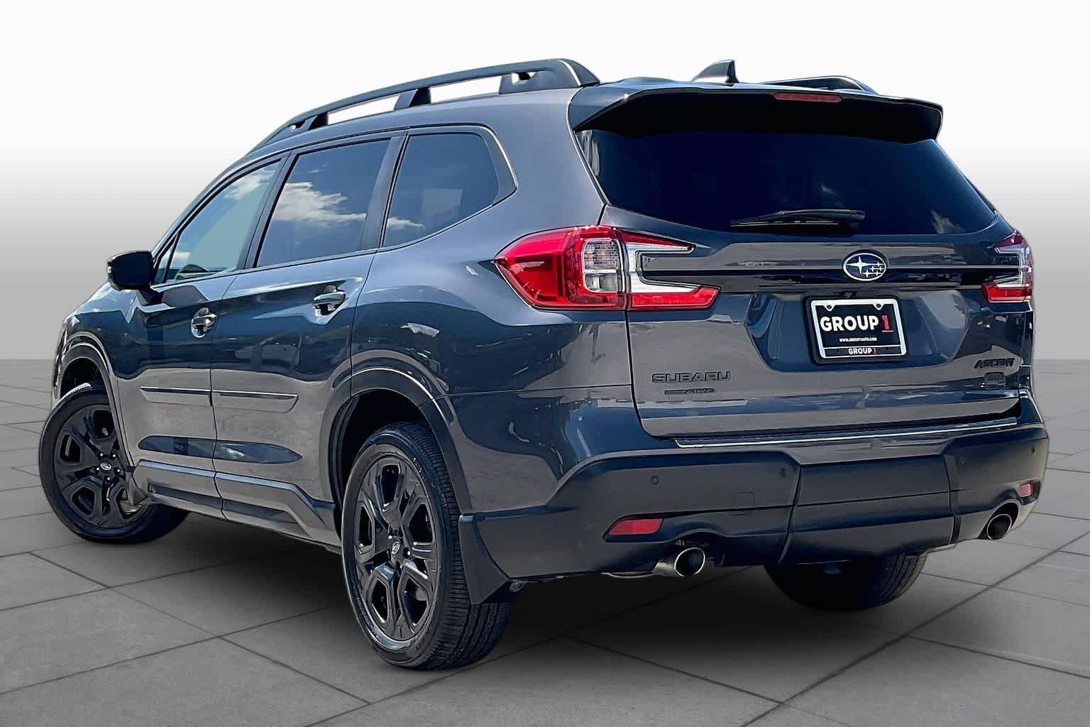 Used 2023 Magnetite Gray Metallic Subaru Onyx Edition Limited image 12