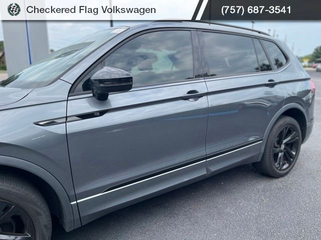 Used 2023 Platinum Gray Metallic Volkswagen 2.0T SE R-Line Black image 2