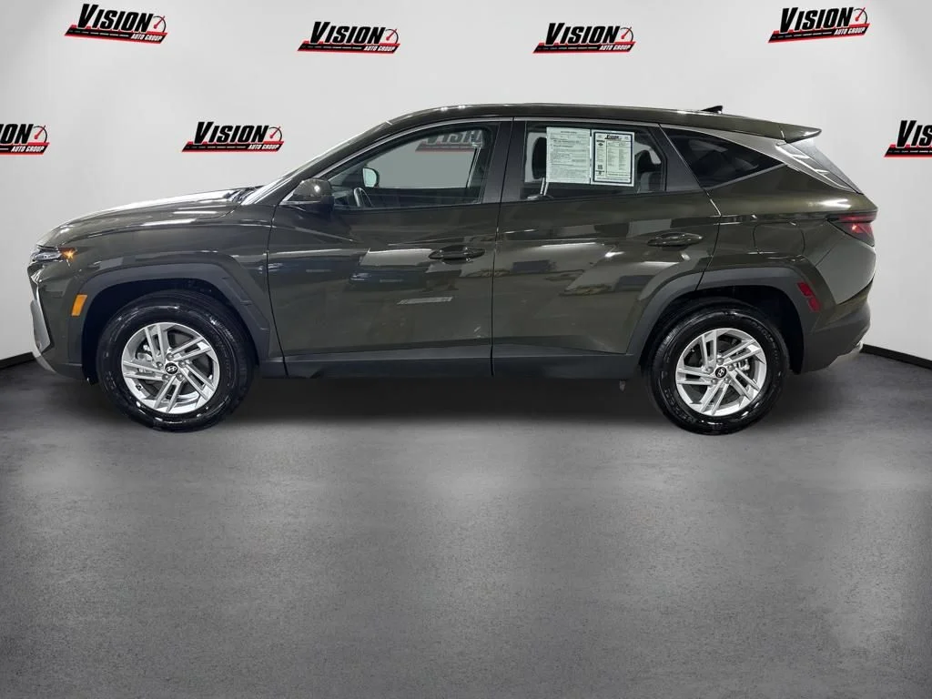 Certified Used 2026 Green Hyundai SE image 8