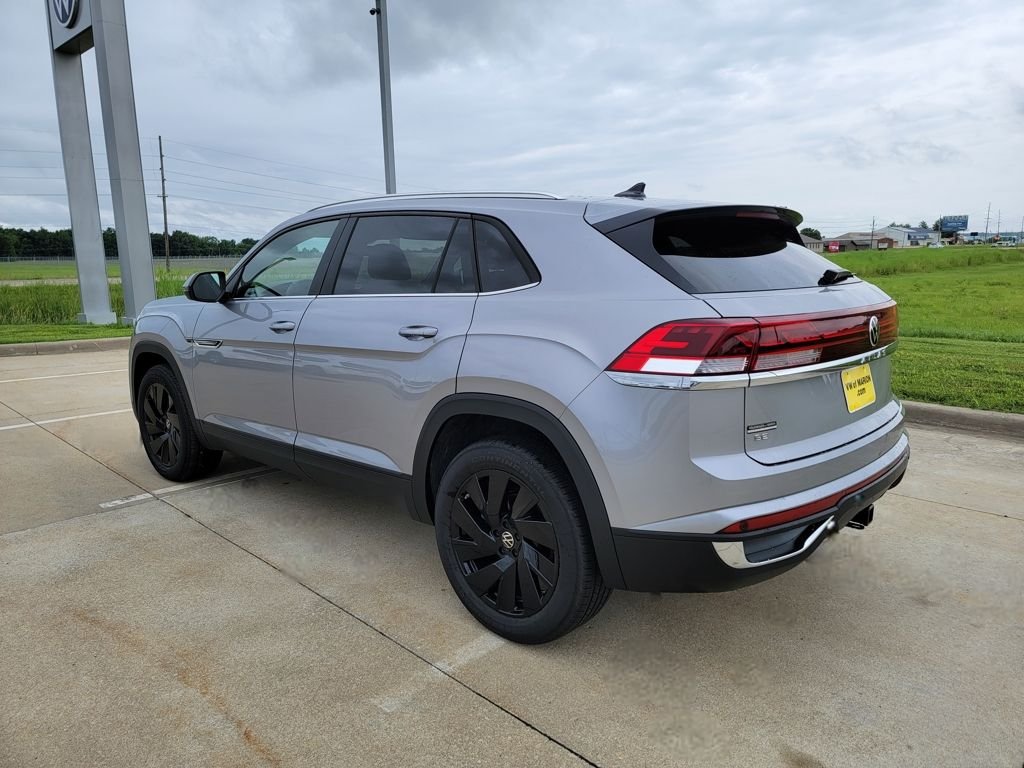 2025 Volkswagen Atlas Cross Sport SE w/Tech - Photo 21
