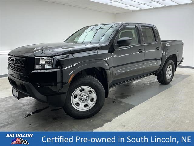 Super Black 2023 Nissan Frontier Pickup Truck Four-Wheel Drive Automatic