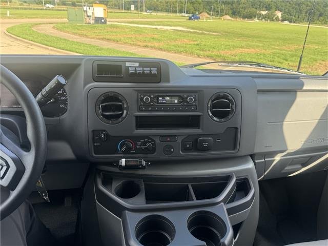 2026 Ford E-Series Cutaway Base - Photo 29