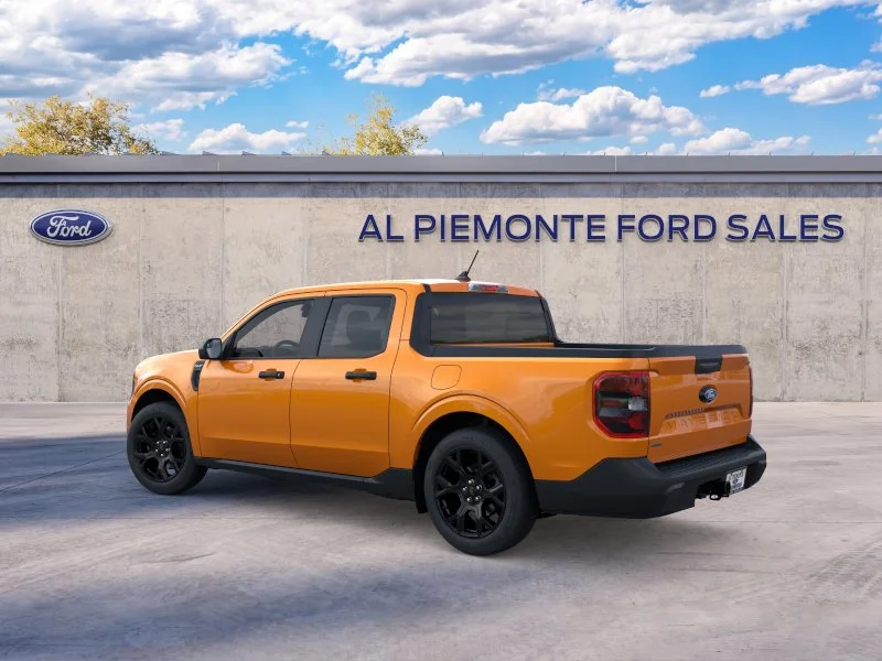 New 2026 Orange Fury Metallic Tri-Coat Ford XLT image 4