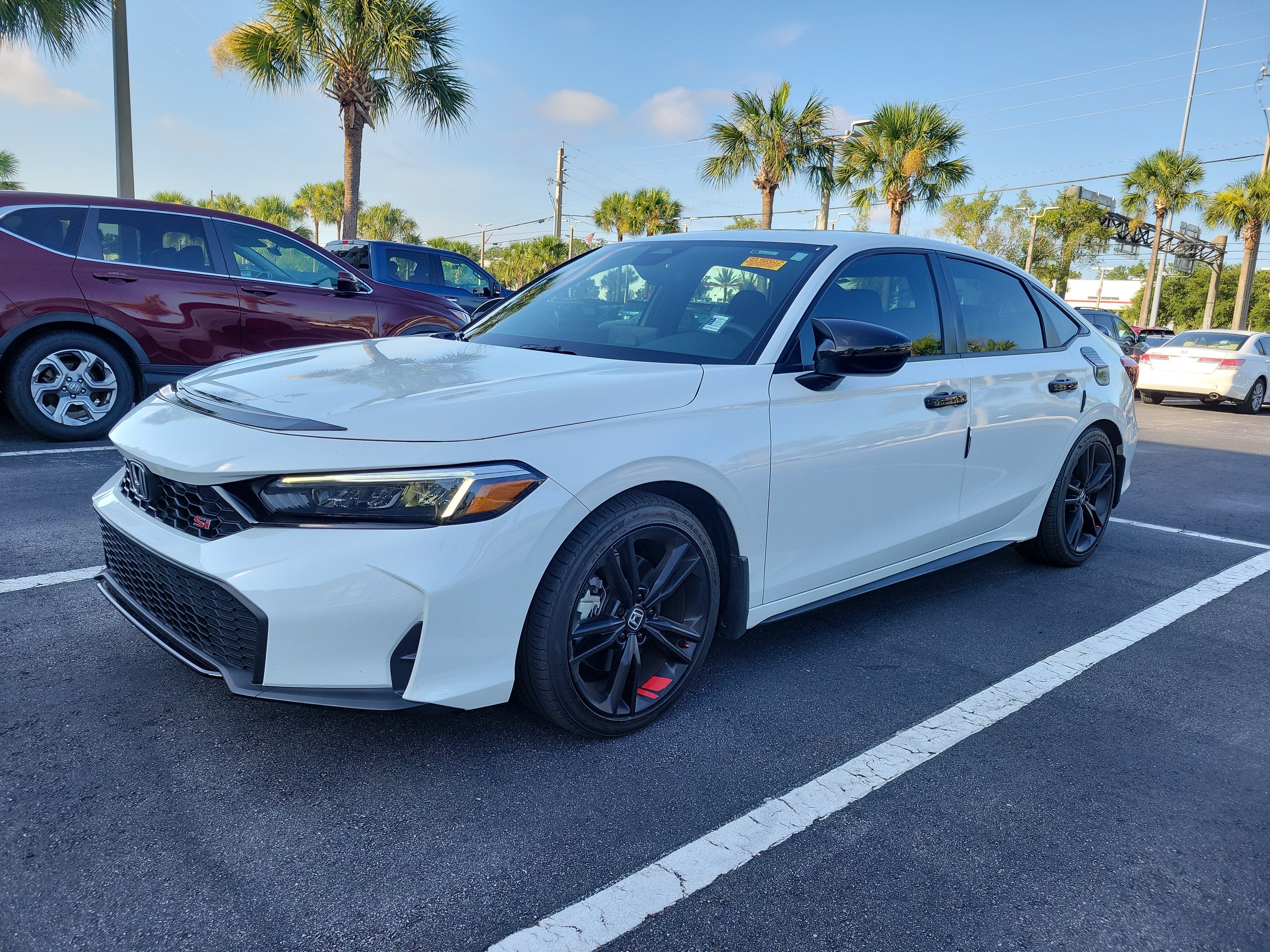 Certified Used 2025 Platinum White Pearl Honda SI image 39