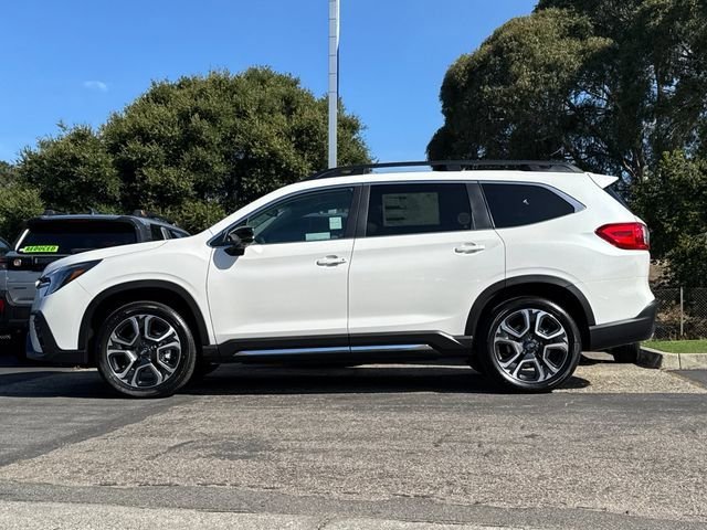 New 2026 CRYSTAL WHITE PEARL Subaru Limited 7-Passenger image 10