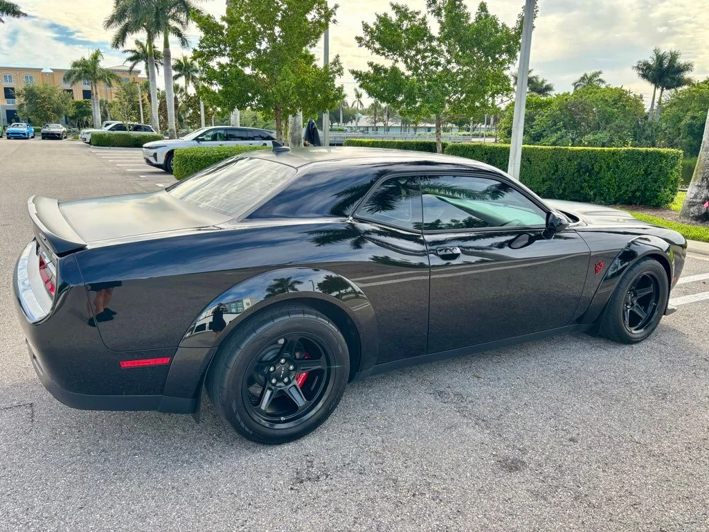 2018 Dodge Challenger SRT - Photo 6