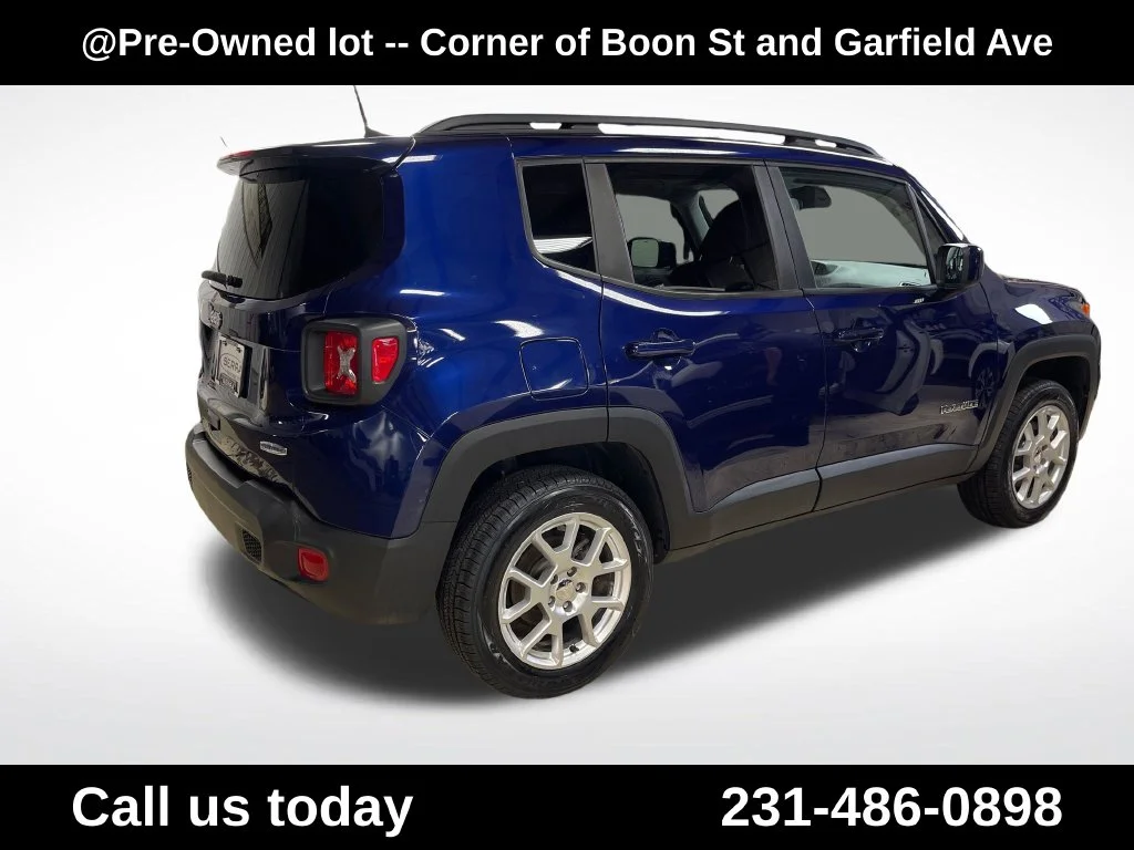 Used 2020 Blue Jeep Latitude image 7