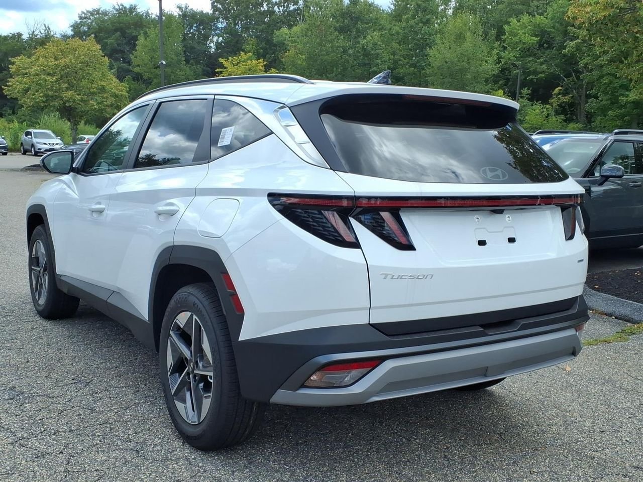New 2026 Serenity White Pearl Hyundai SEL Premium AWD image 4