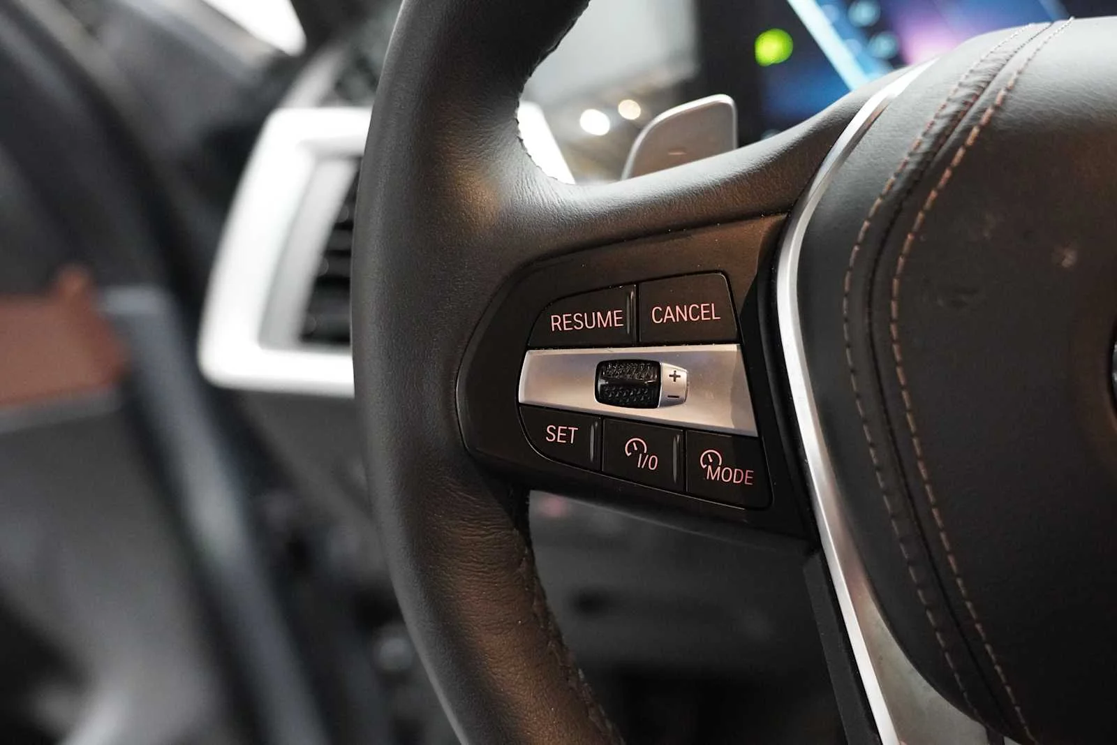 Used 2024 Not Available BMW xDrive40i image 21
