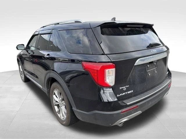 Used 2021 Black Ford Limited image 6