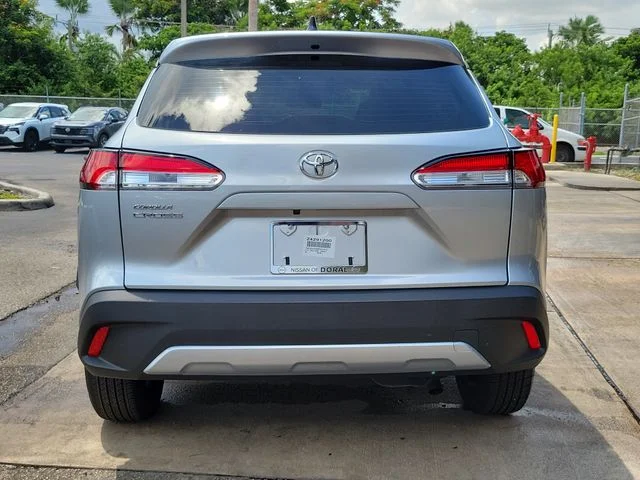 Used 2024 Silver Toyota L image 5