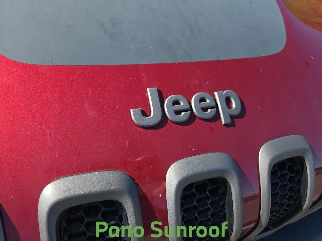 Certified Used 2016 Red Jeep Trailhawk image 18