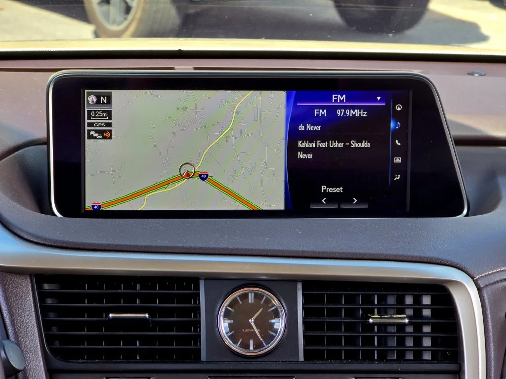 Used 2017  Lexus 350 image 23