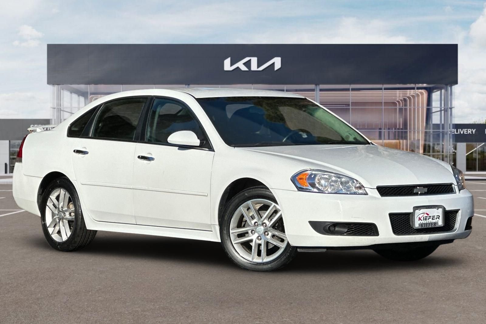Used 2013 Chevrolet Impala LTZ with VIN 2G1WC5E33D1154383 for sale in Eugene, OR