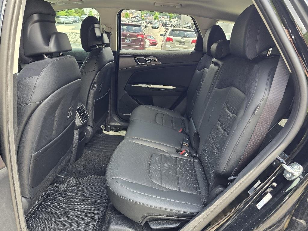 New 2026 Ebony Black Kia SX Prestige image 4