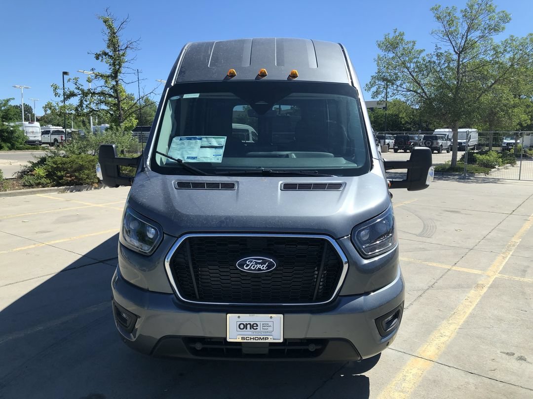 New 2026 Carbonized Gray Metallic Ford  image 28