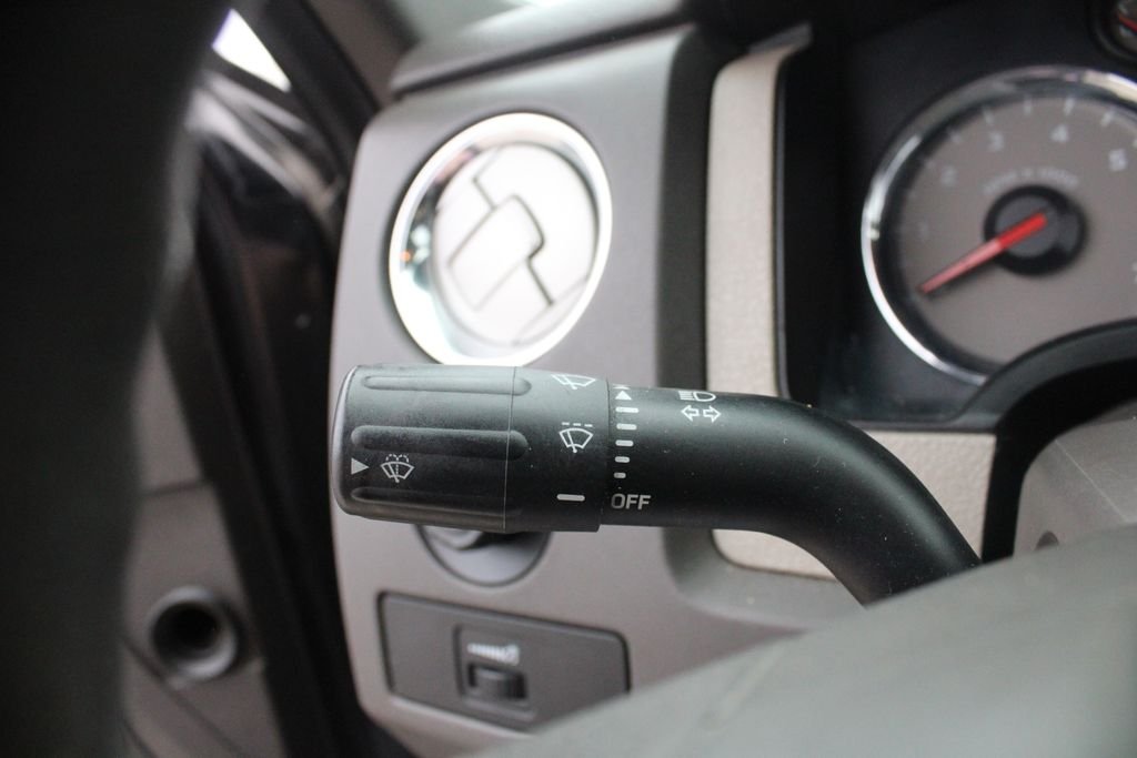 Used 2010 Black Ford XLT image 8