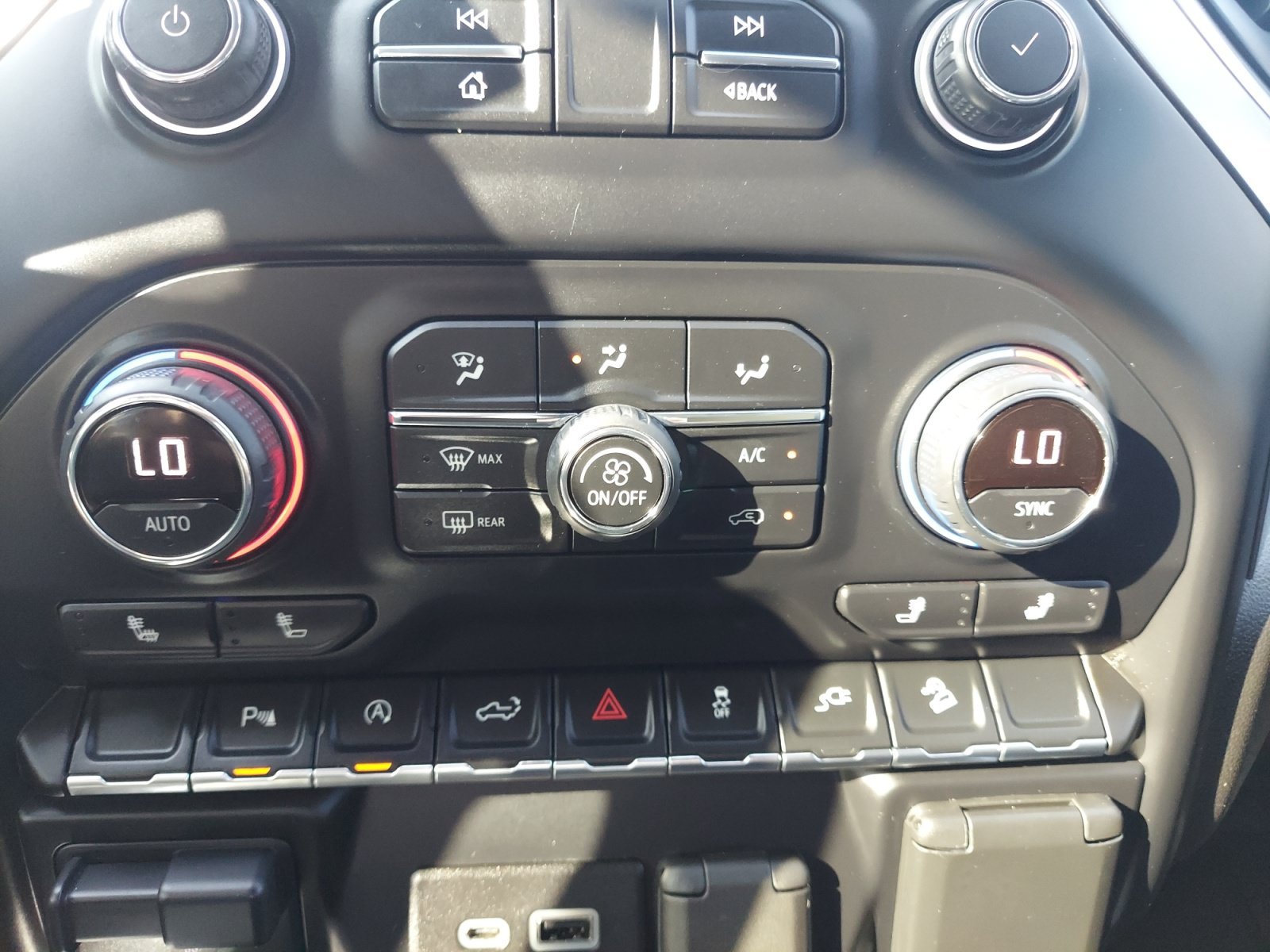 Used 2021 Northsky Blue Metallic Chevrolet RST image 15
