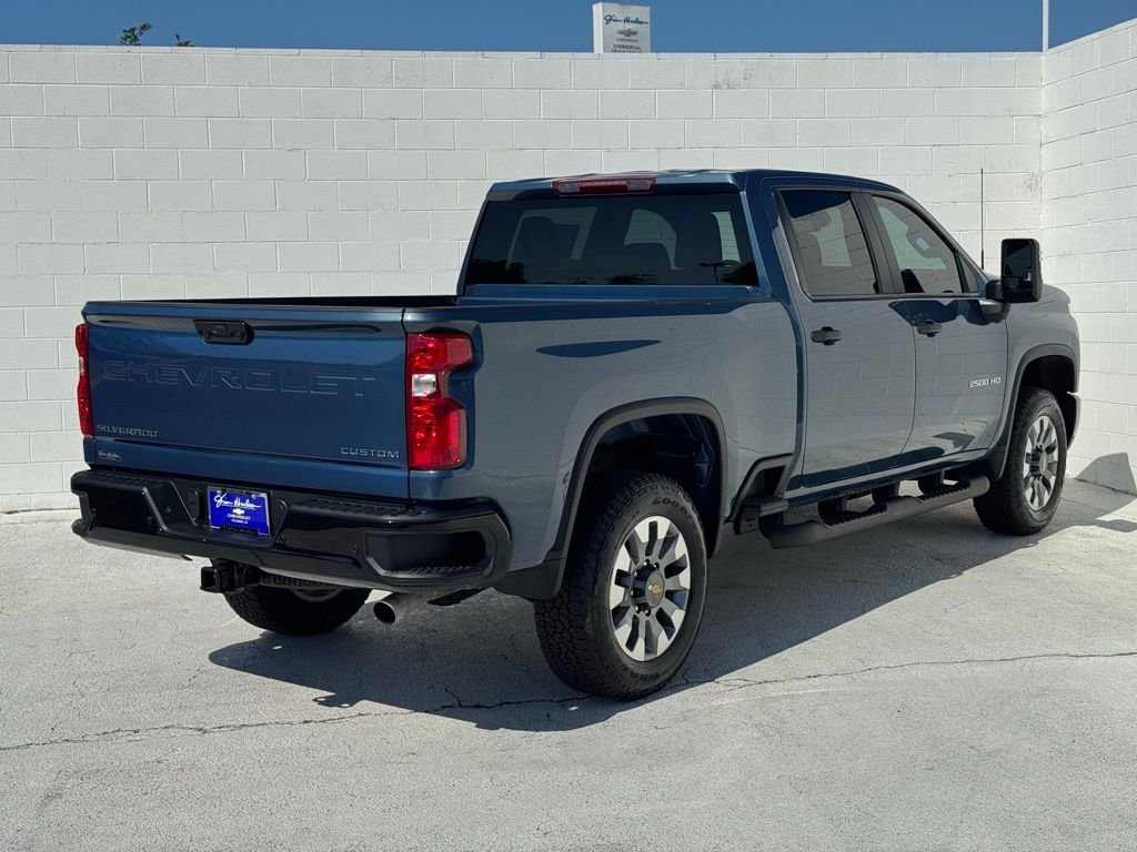 2026 Chevrolet Silverado 2500 HD Custom - Photo 11