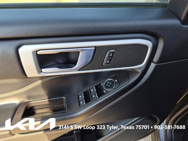 Used 2020 Gray Ford XLT image 24
