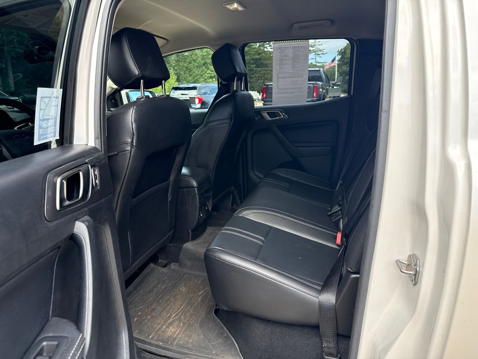 Used 2019 White Ford Lariat image 16