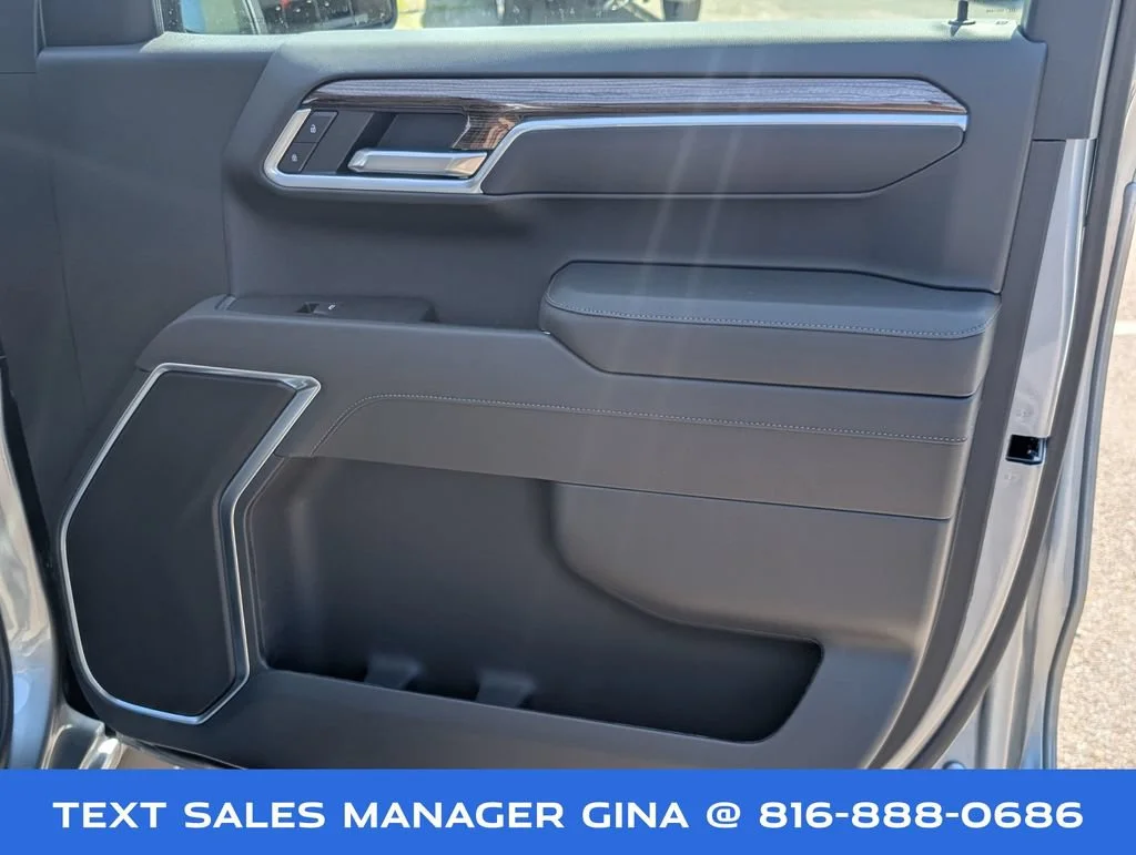 New 2026 Sterling Gray Metallic Chevrolet RST image 38