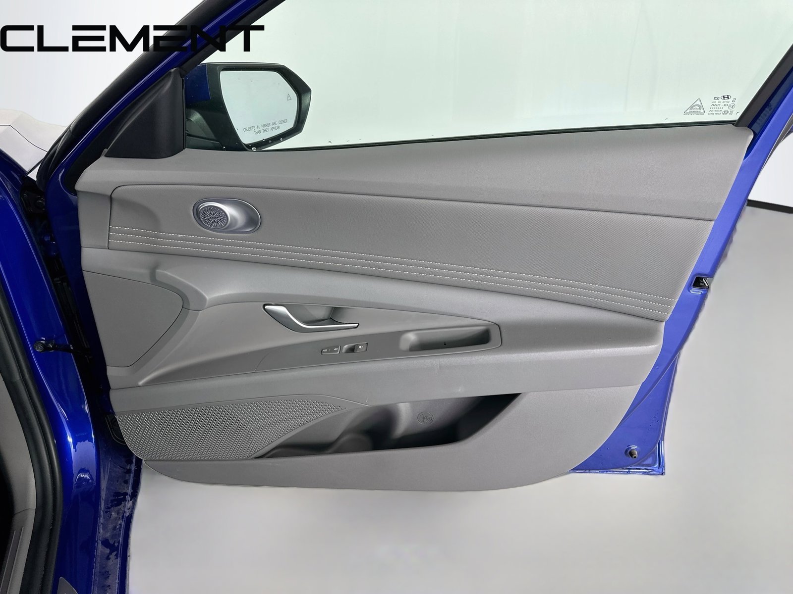 Certified Used 2025 Blue Hyundai SEL Convenience image 36