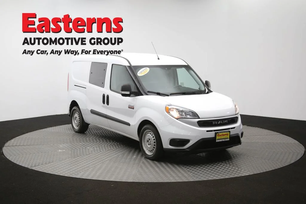 Used 2022 White Ram Base image 47